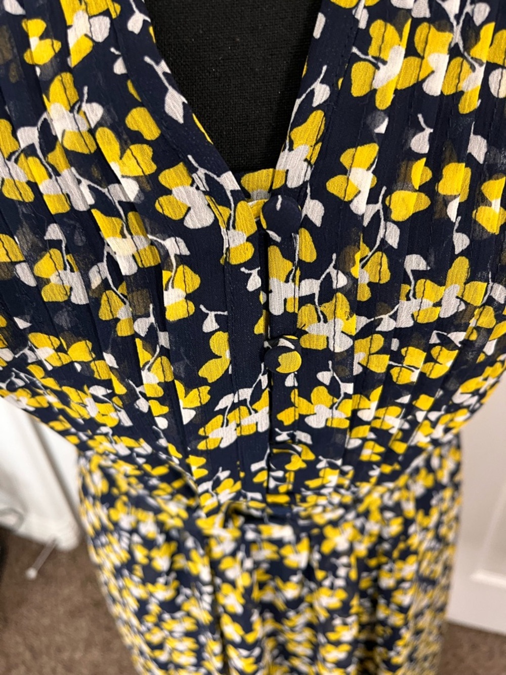 MSK Floral Midi Dress Size 12 Black Yellow White Floral V-Neck - Picture 7 of 11
